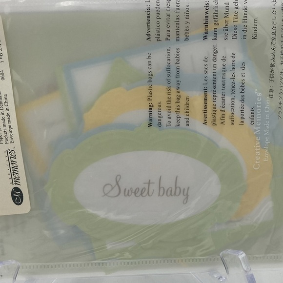 Creative Memories Baby Bundle - Picture 3 of 4